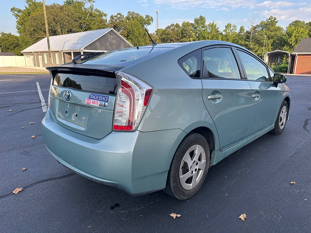 Used 2012 Toyota Prius Two FWD image 6