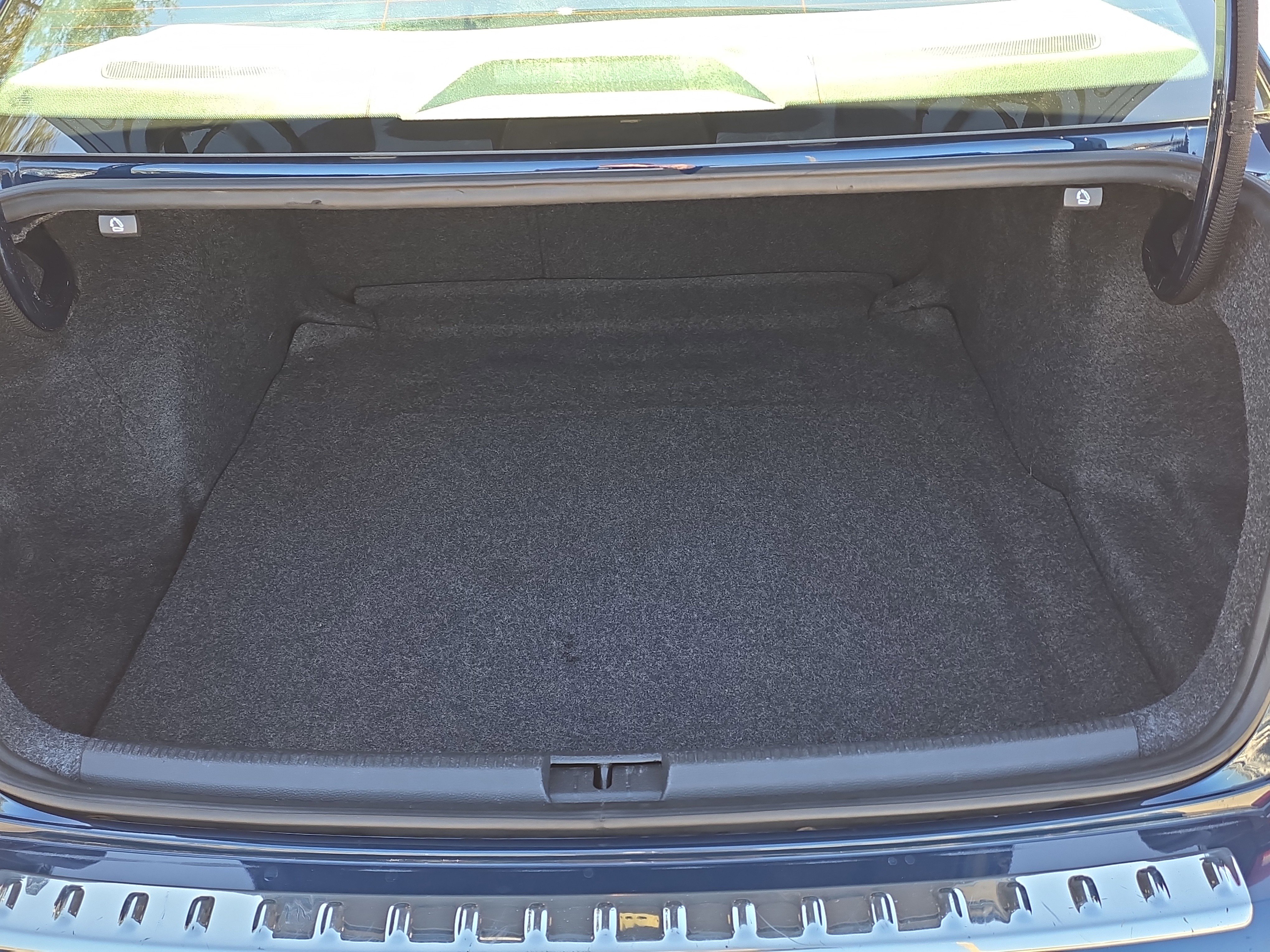 Used 2022 Volkswagen Passat 2.0T SE image 10