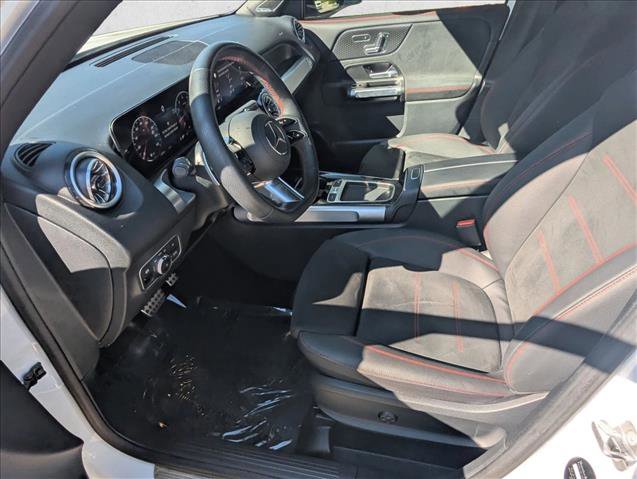 Certified 2025 Mercedes-Benz GLB 250 image 15