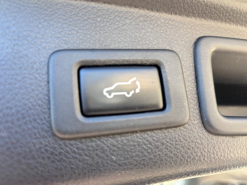 Used 2014 Subaru Forester 2.5i Limited w/ Popular Package #2 AWD/4WD image 13