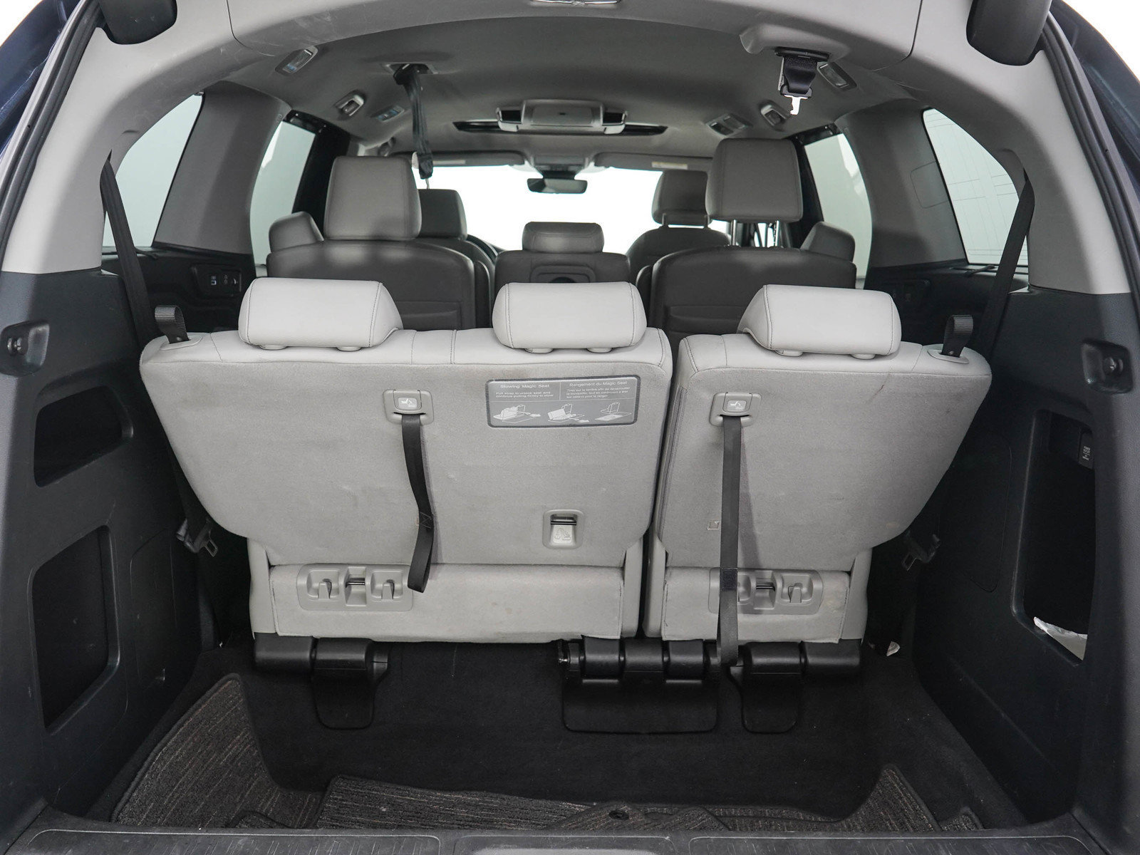 Used 2023 Honda Odyssey Touring image 9