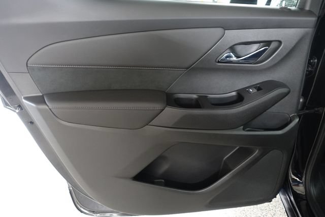Used 2023 Chevrolet Traverse High Country w/ LPO, Floor Liner Package AWD/4WD image 20