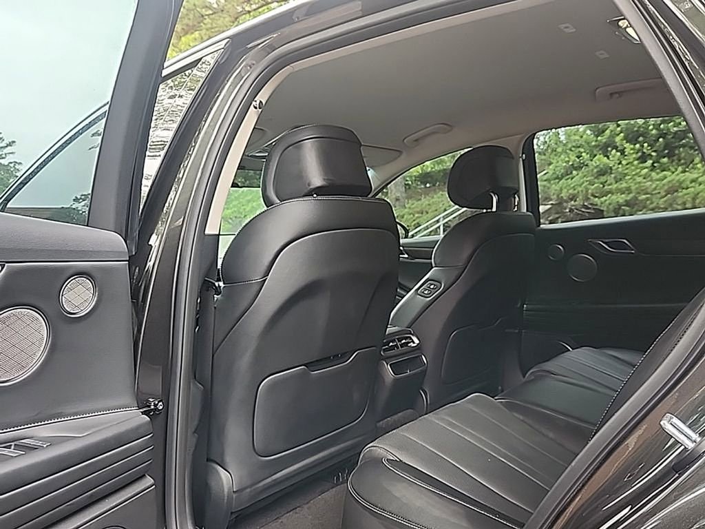 Used 2024 Genesis G80 AWD/4WD image 18
