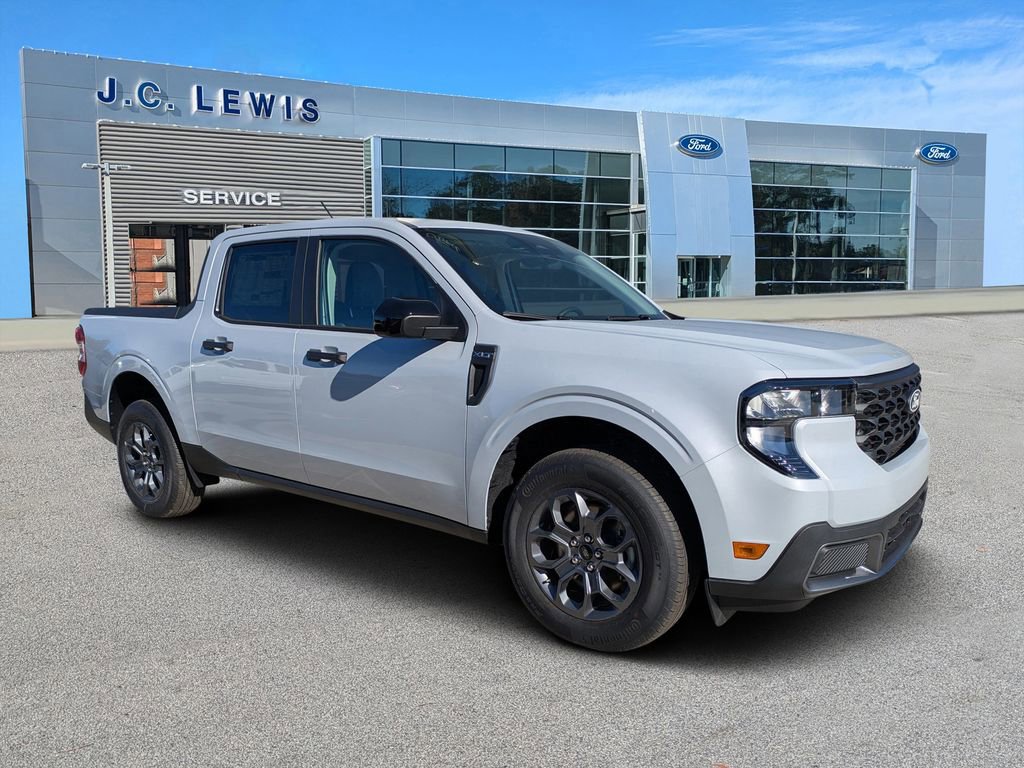 New 2025 Ford Maverick XLT w/ XLT Luxury Package