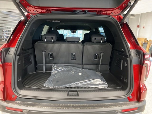 New 2026 Chevrolet Traverse LT w/ Driver Confidence Package image 7