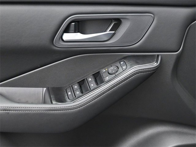 New 2026 Nissan Rogue SV image 16