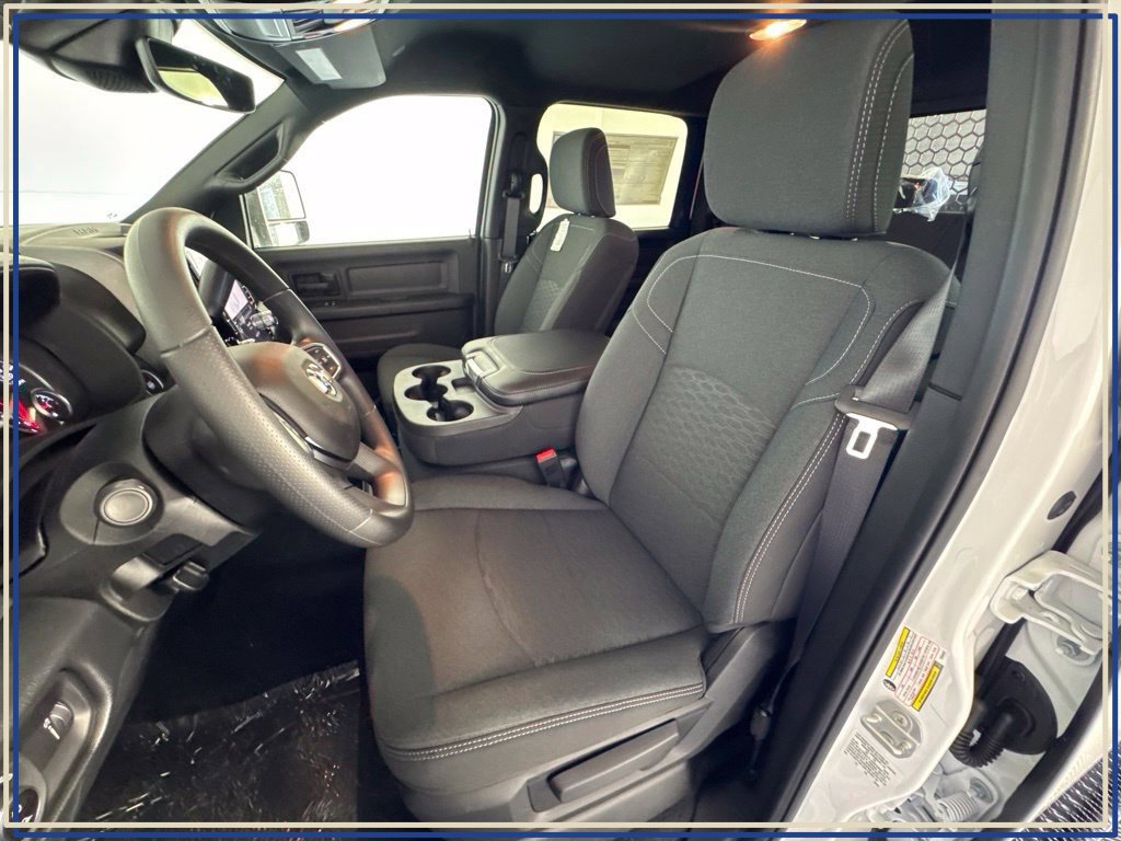 New 2026 RAM 2500 Tradesman AWD/4WD image 28