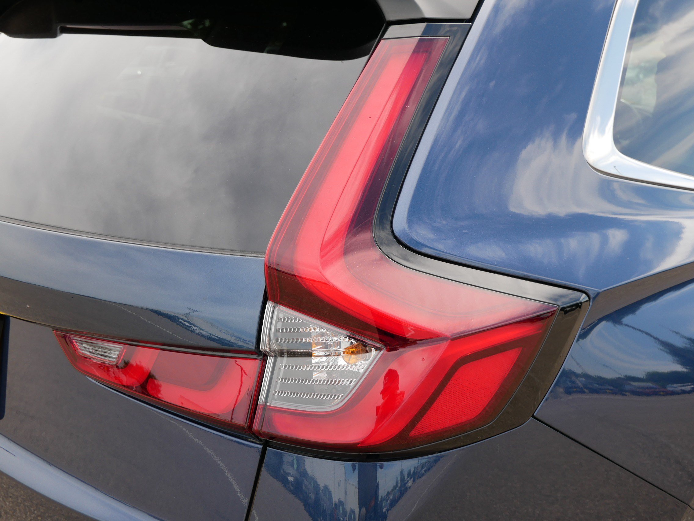 Used 2023 Honda CR-V EX-L image 17