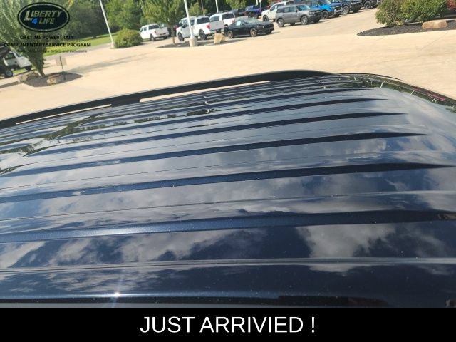 Used 2023 Ford Explorer XLT w/ Equipment Group 202A AWD/4WD image 17
