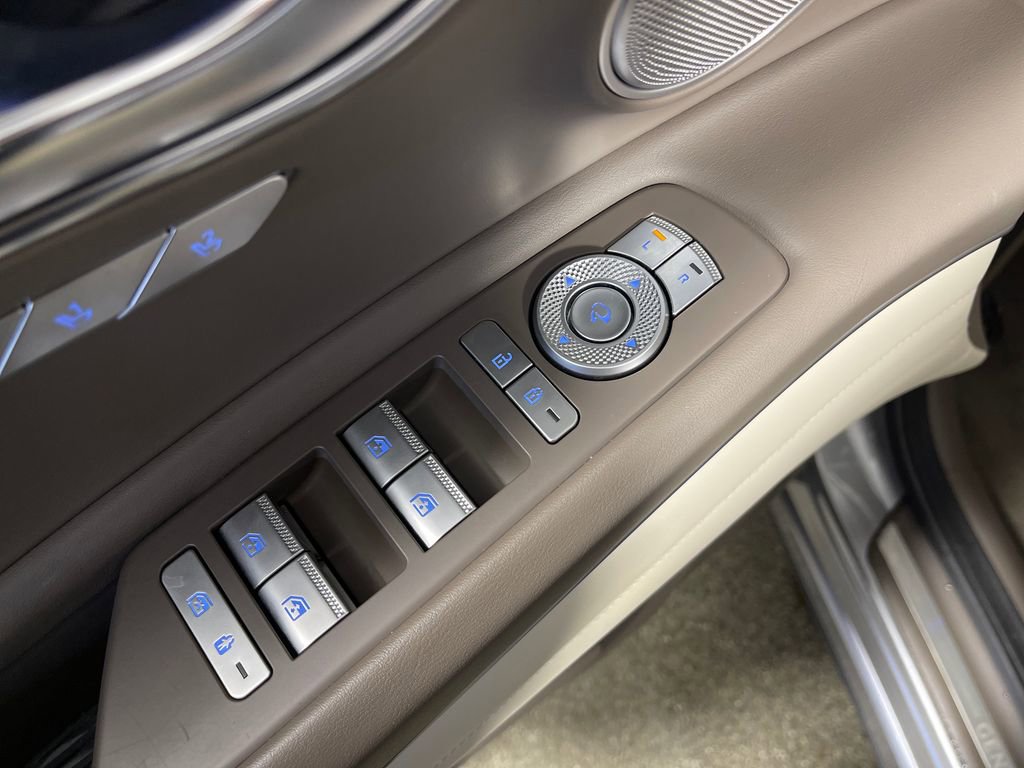 Used 2023 Genesis GV80 3.5T Advanced + image 18