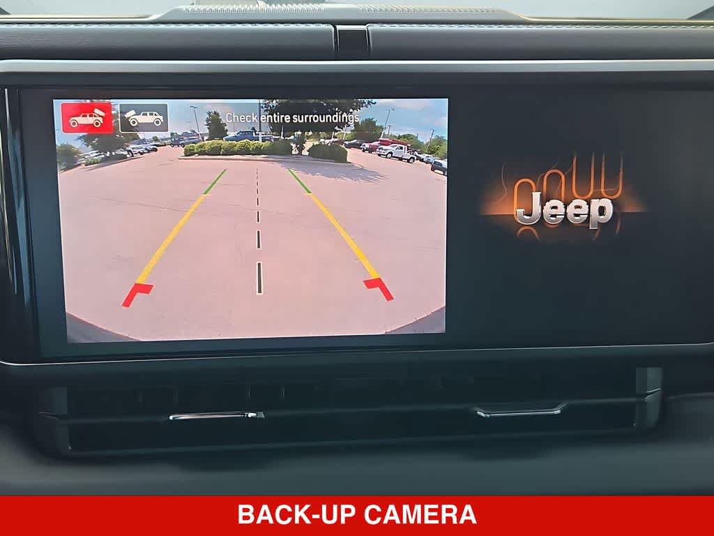 New 2026 Jeep Wrangler Unlimited Sahara AWD/4WD image 31