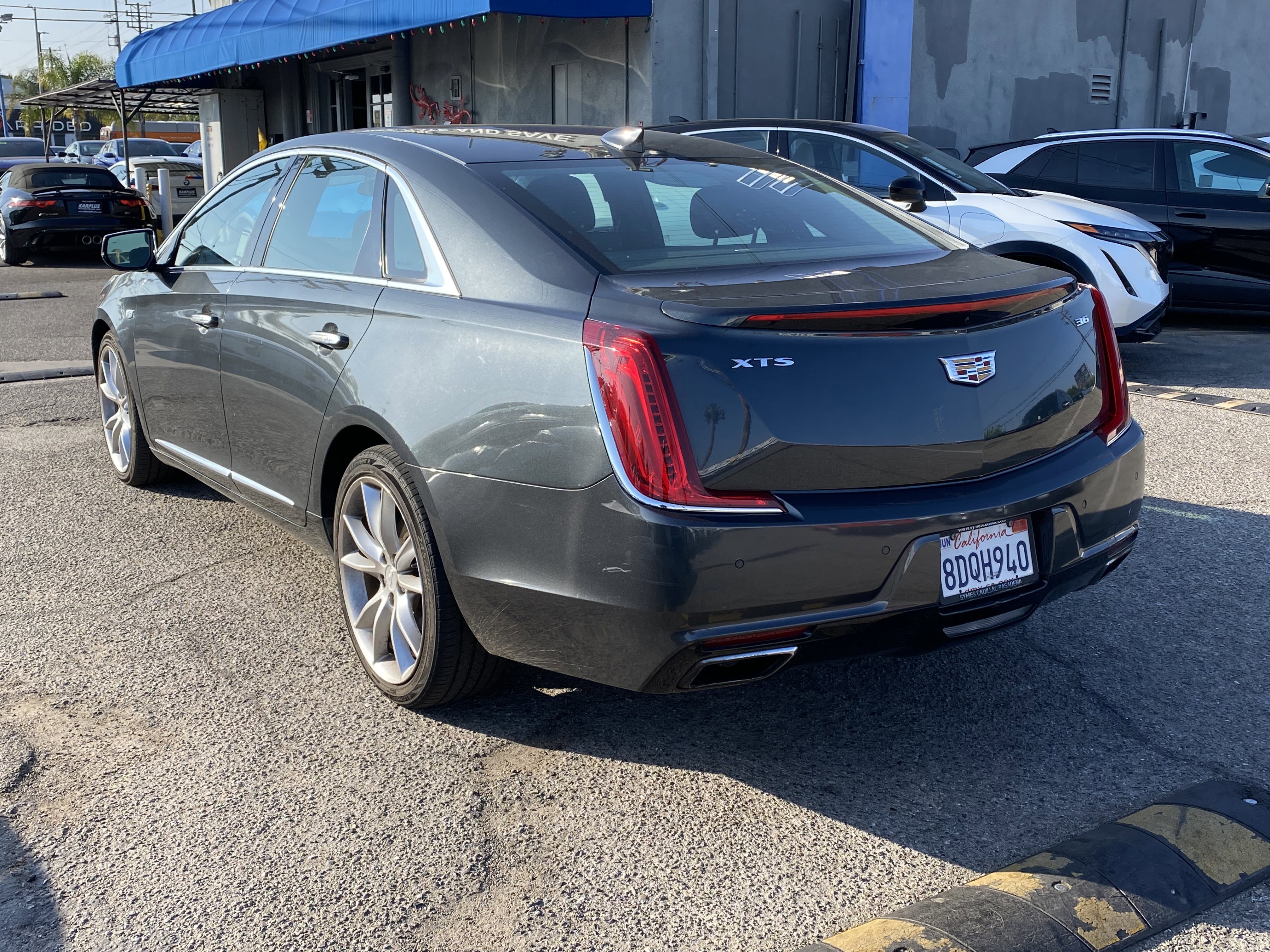 Used 2018 Cadillac XTS Premium Luxury FWD image 9