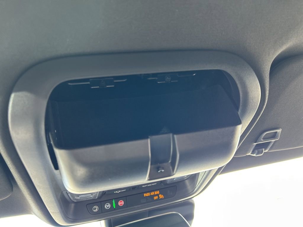 Used 2023 Cadillac XT4 Sport AWD/4WD image 30