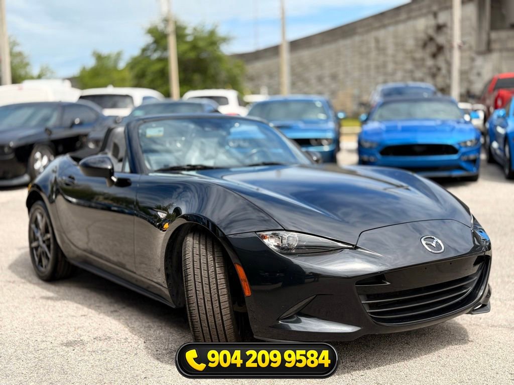 Used 2017 MAZDA MX-5 Miata Grand Touring RWD image 13