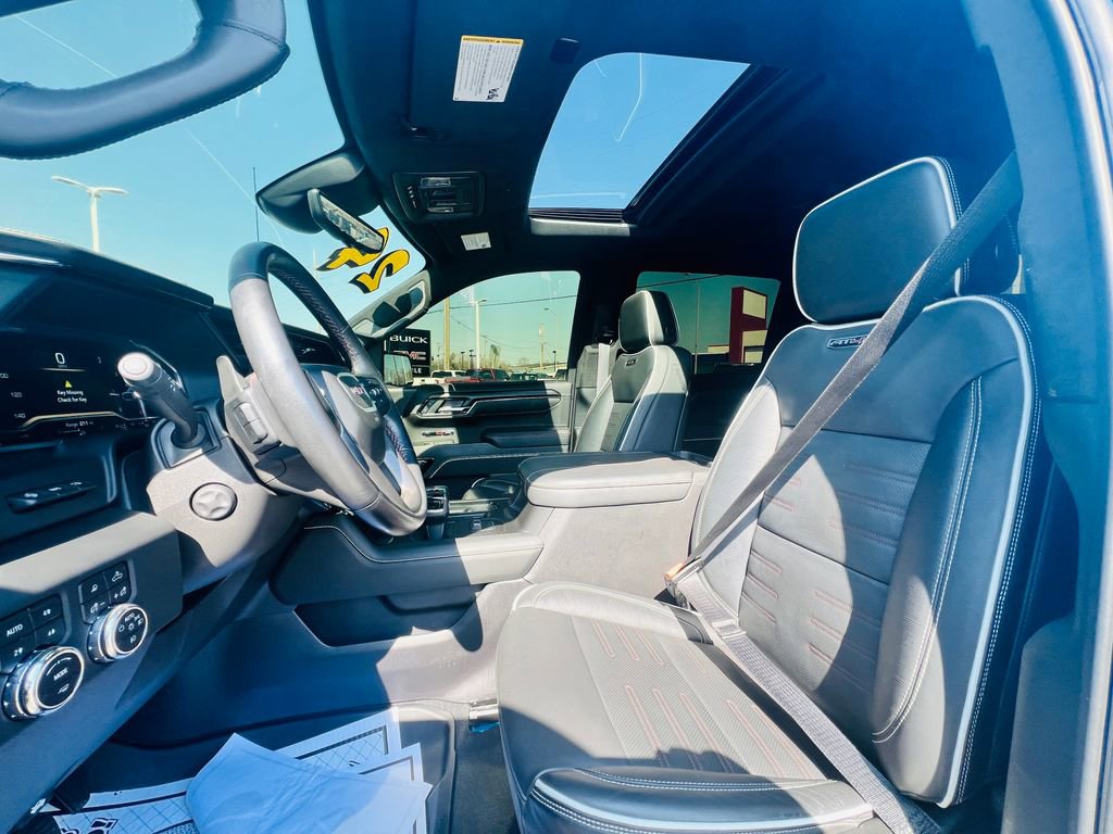 Used 2024 GMC Sierra 1500 AT4X image 24