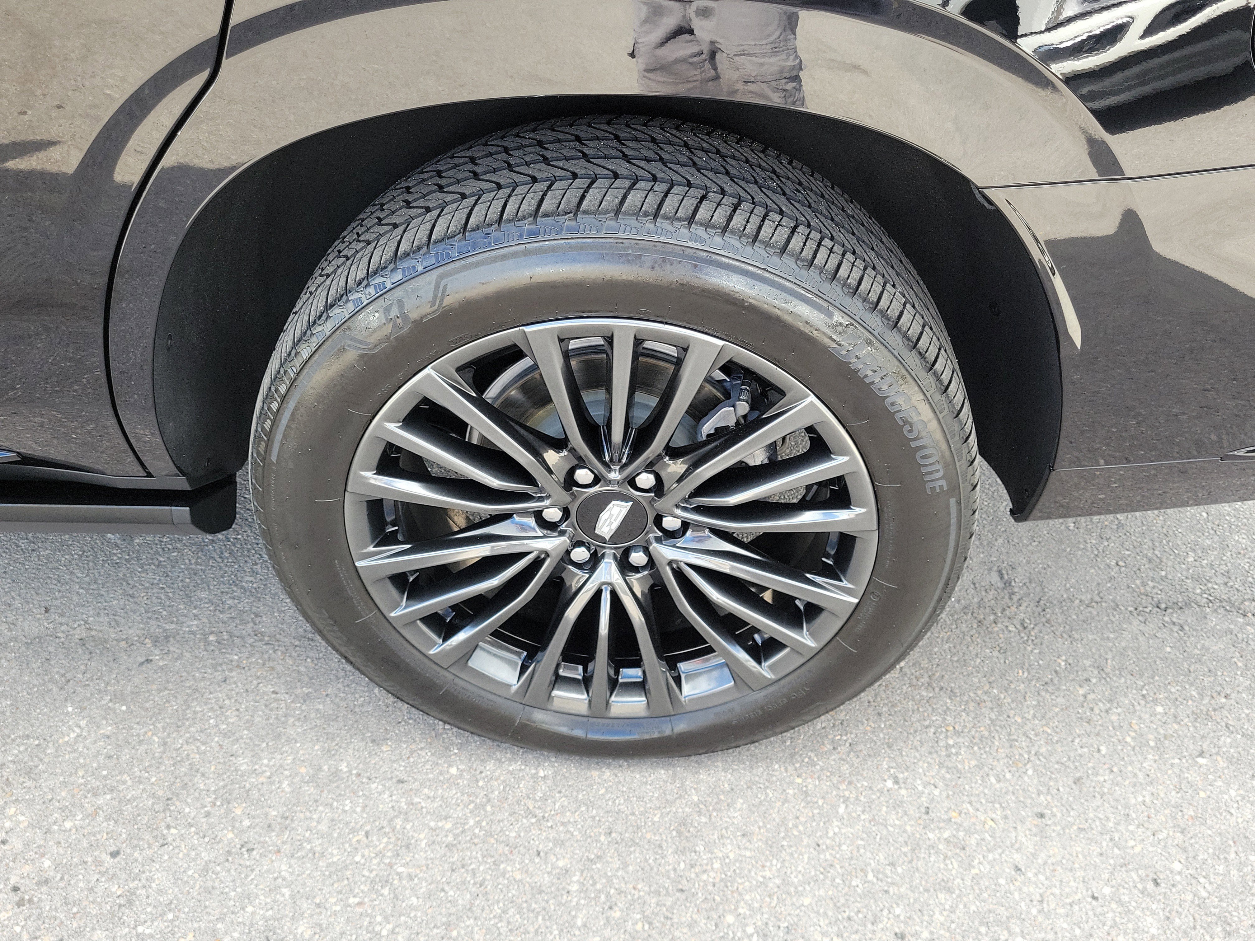 Used 2025 Cadillac Escalade Sport Platinum image 11