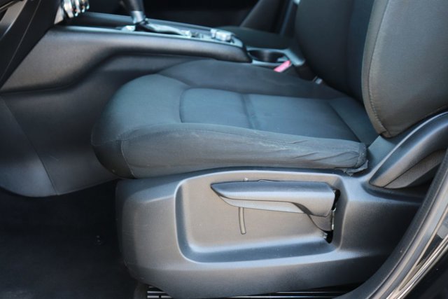 Used 2020 MAZDA CX-5 Sport FWD image 9