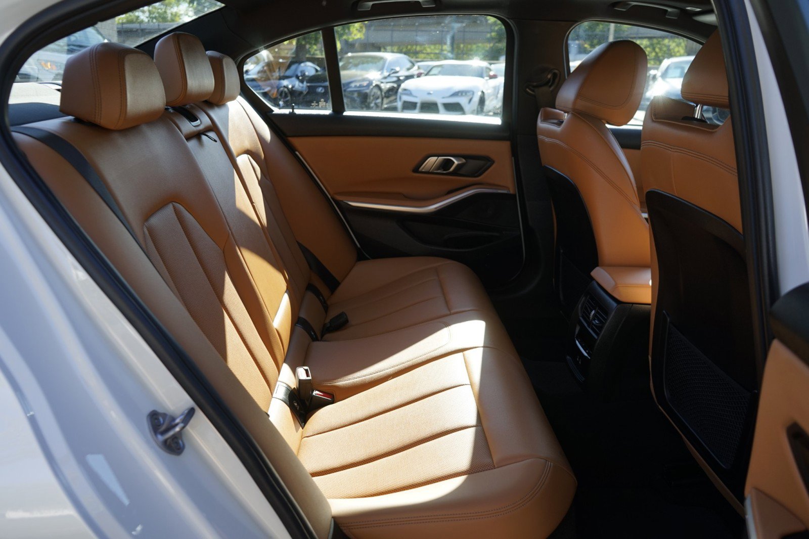 Used 2022 BMW 330e w/ M Sport Package image 20