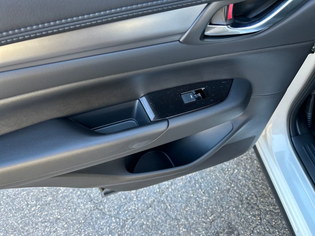 New 2025 MAZDA CX-5 AWD 2.5 S w/ Preferred Package image 24