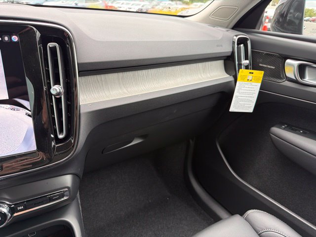 New 2026 Volvo XC40 B5 Ultra w/ Protection Package Premier AWD/4WD image 20