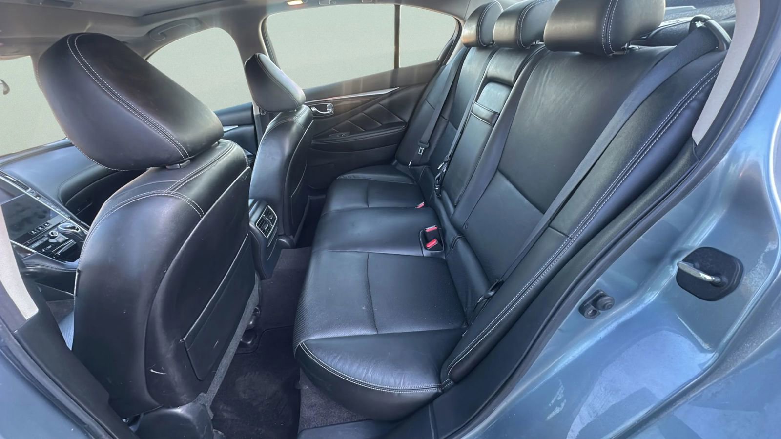 Used 2018 INFINITI Q50 Luxe w/ Sensory Package (Luxe) image 18