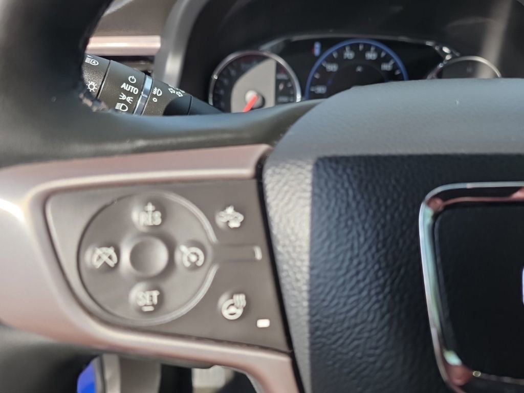 Used 2023 GMC Acadia AT4 w/ Technology Package AWD/4WD image 27