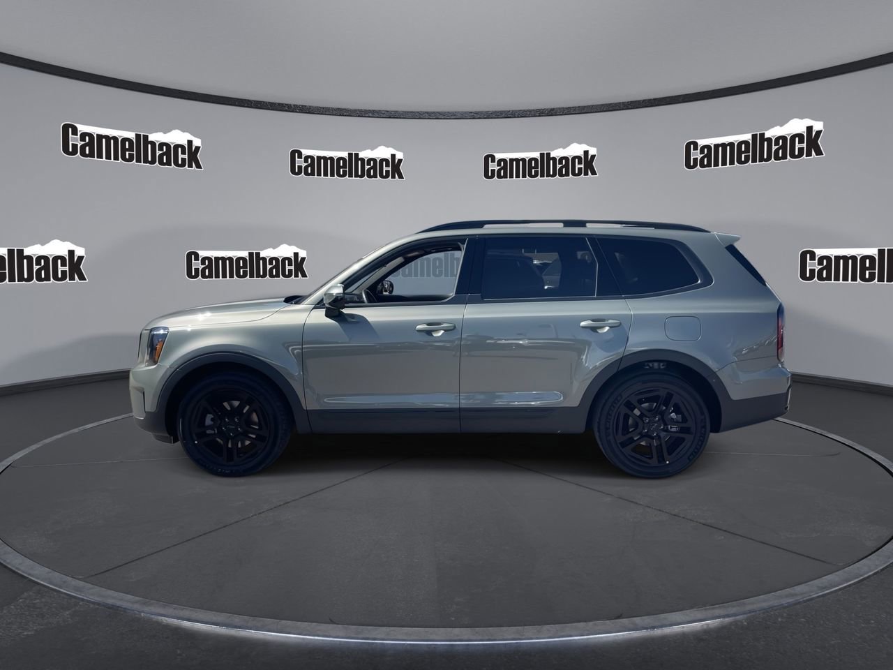 Certified 2025 Kia Telluride SX Prestige X-Line image 4