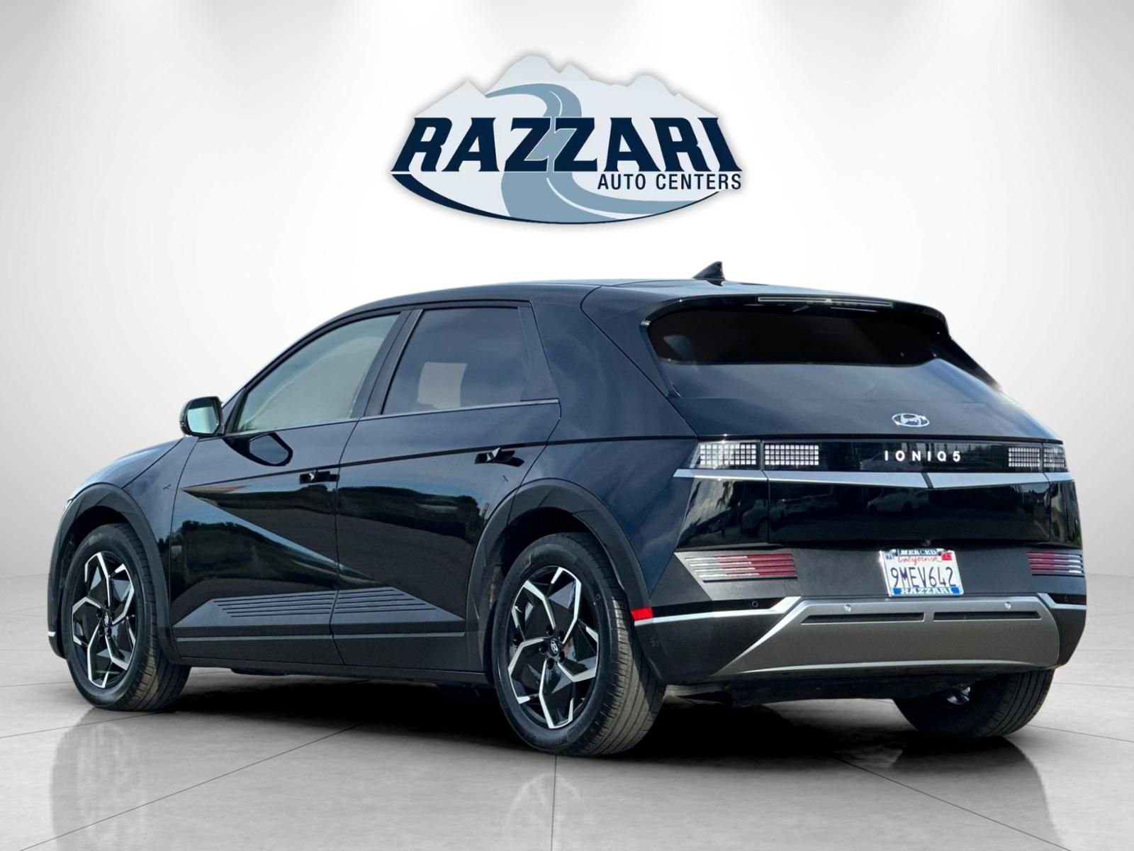 Used 2024 Hyundai Ioniq 5 SEL image 5