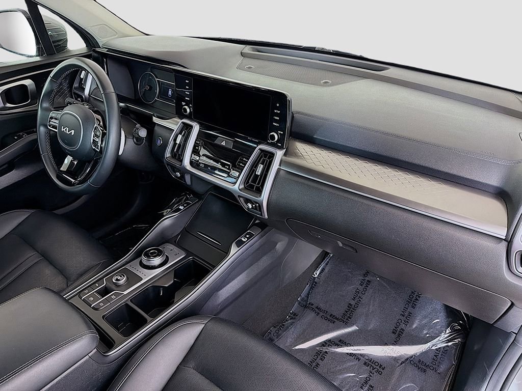 Used 2023 Kia Sorento EX w/ Panoramic Sunroof Package FWD image 23