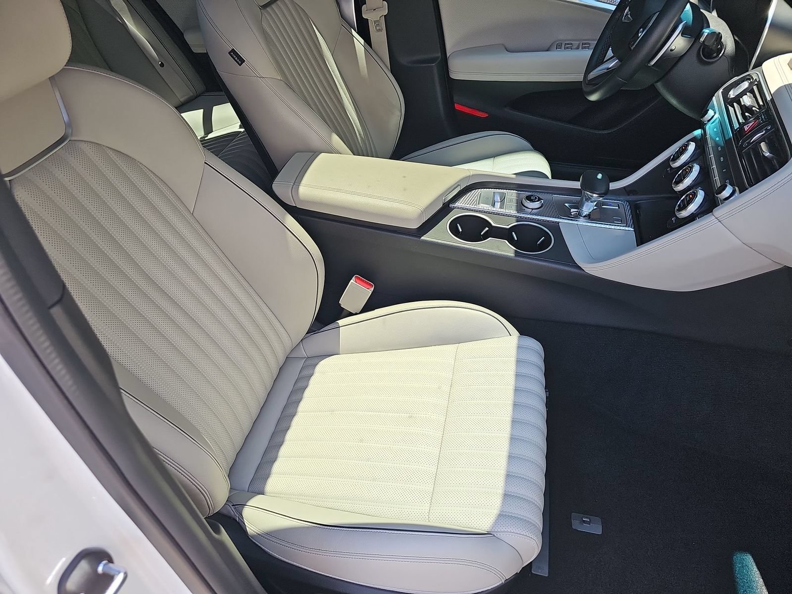 Certified 2023 Genesis G70 3.3T w/ Sport Advanced Package RWD image 18