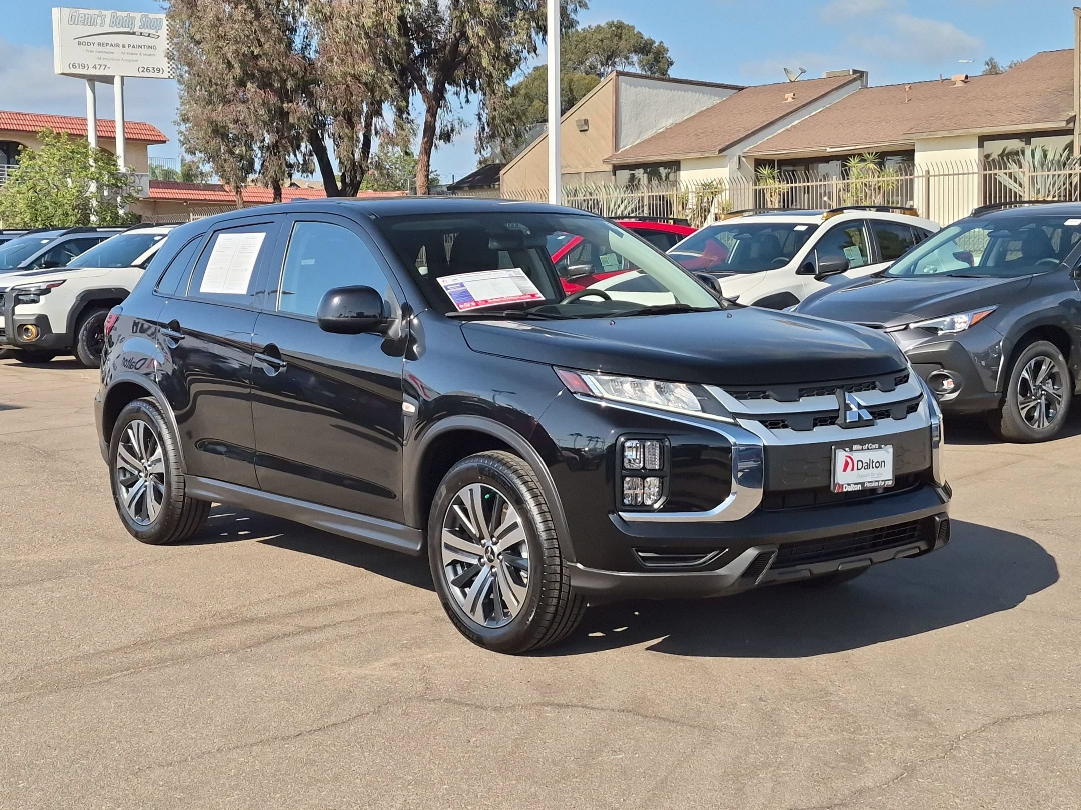 Used 2025 Mitsubishi Outlander Sport ES AWD/4WD image 2