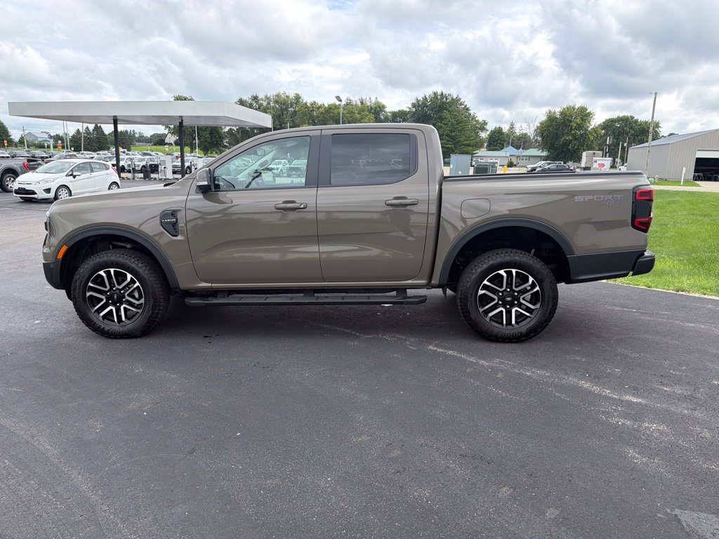 Certified 2025 Ford Ranger Lariat w/ Trailer Tow Package AWD/4WD image 7