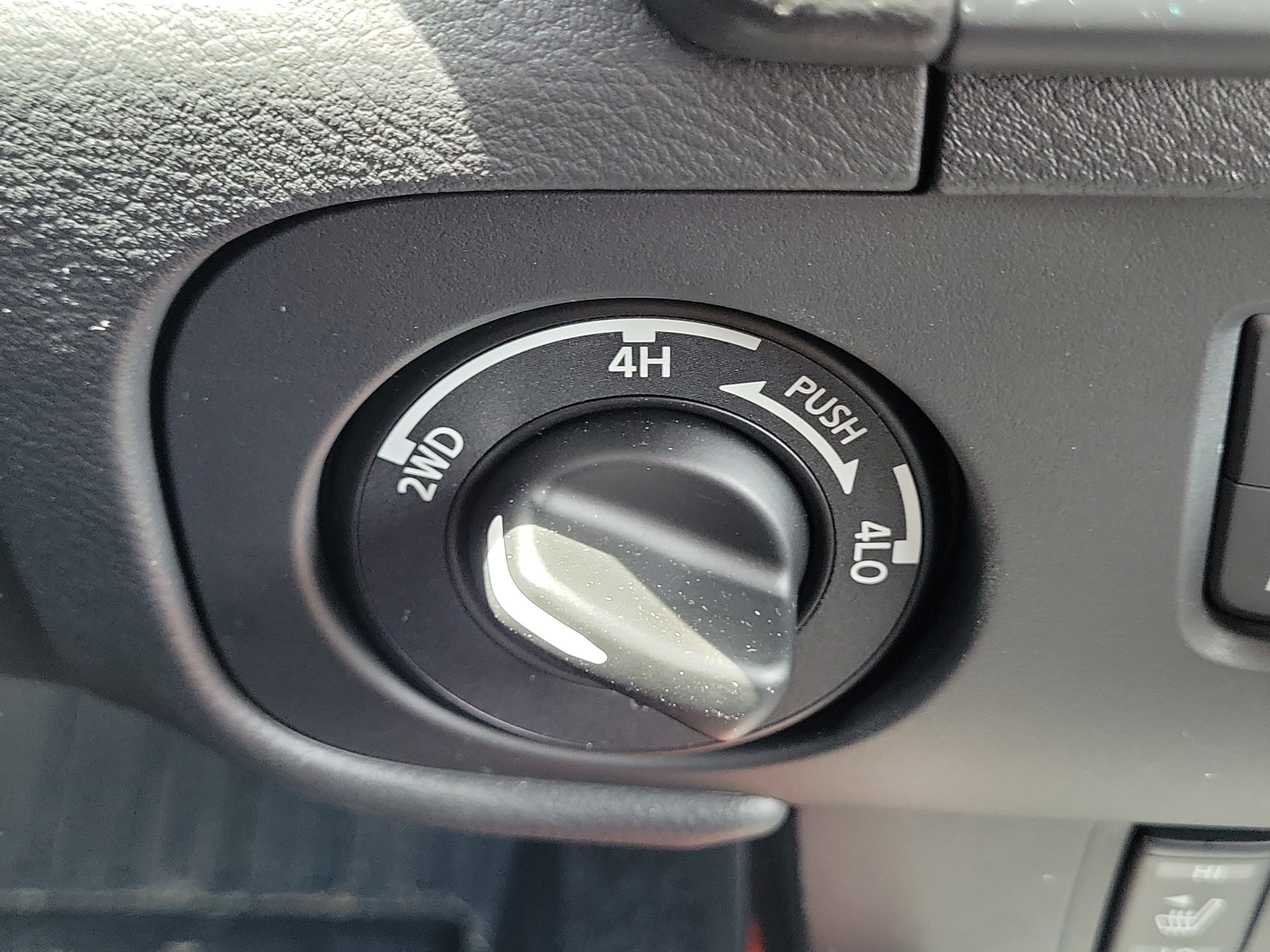 Used 2026 Nissan Frontier PRO-4X w/ Pro Premium Package AWD/4WD image 31