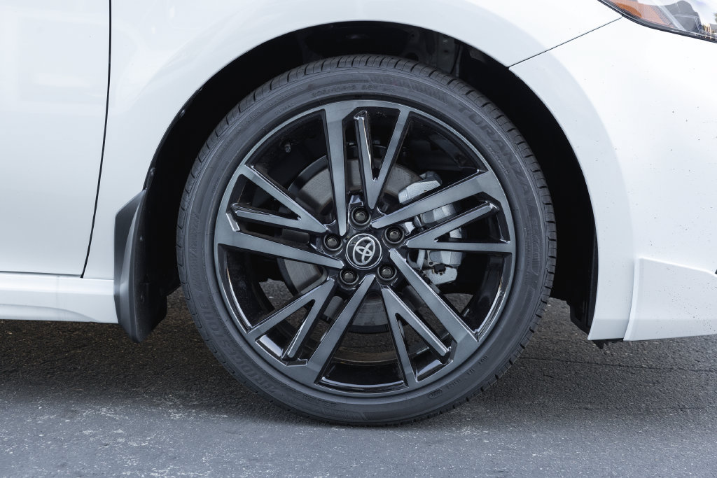 New 2026 Toyota Camry XSE FWD image 4