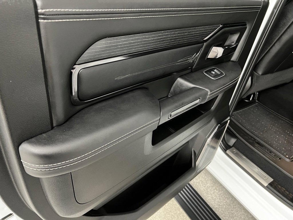 Used 2024 RAM 2500 Limited image 53