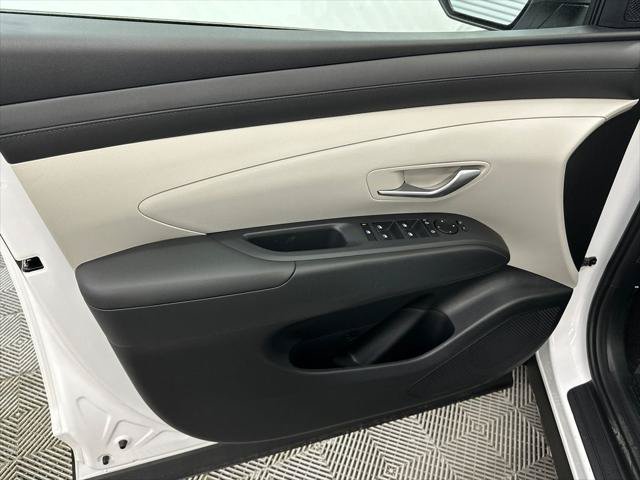 New 2026 Hyundai Tucson SEL FWD image 11