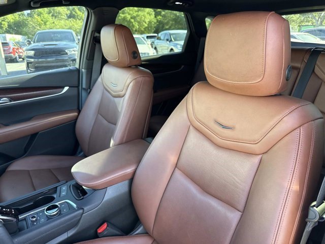 Certified 2023 Cadillac XT5 Premium Luxury w/ Technology Package FWD image 22