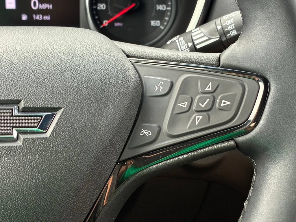 Used 2023 Chevrolet Equinox Premier AWD/4WD image 29
