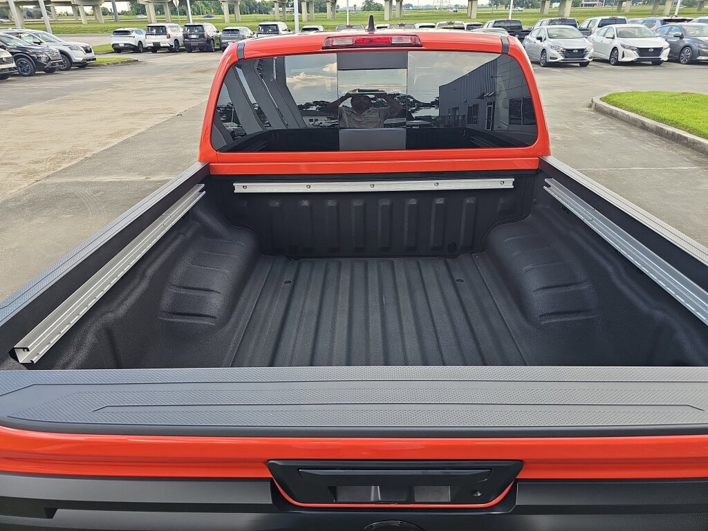 New 2025 Nissan Frontier Pro-X w/ Pro Convenience Package image 3