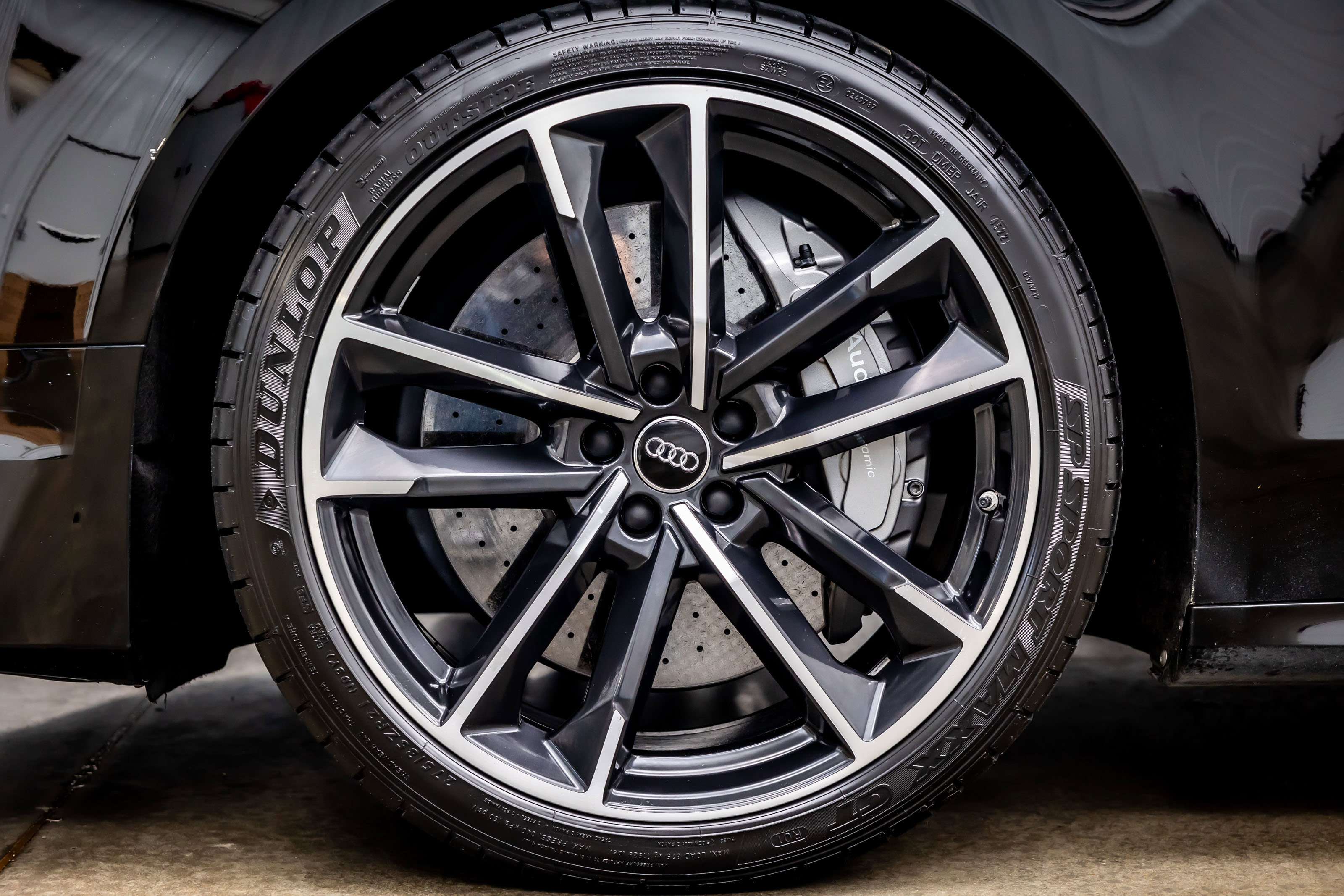 Used 2017 Audi S8 Plus AWD/4WD image 36