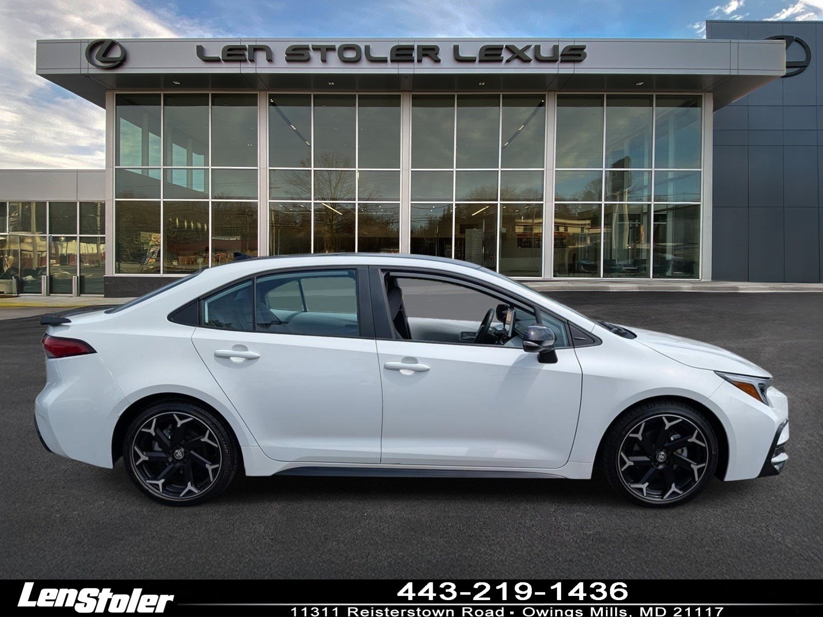 Used 2025 Toyota Corolla FX w/ Convenience Package FWD image 2