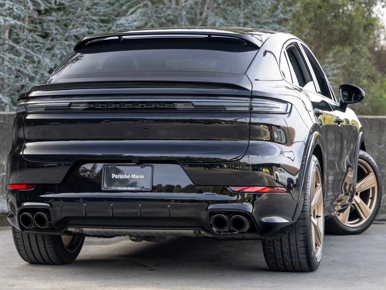 Certified 2025 Porsche Cayenne GTS image 11