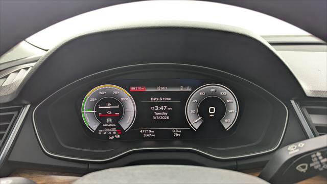 Used 2021 Audi Q5 e Premium Plus w/ Premium Plus Package image 31