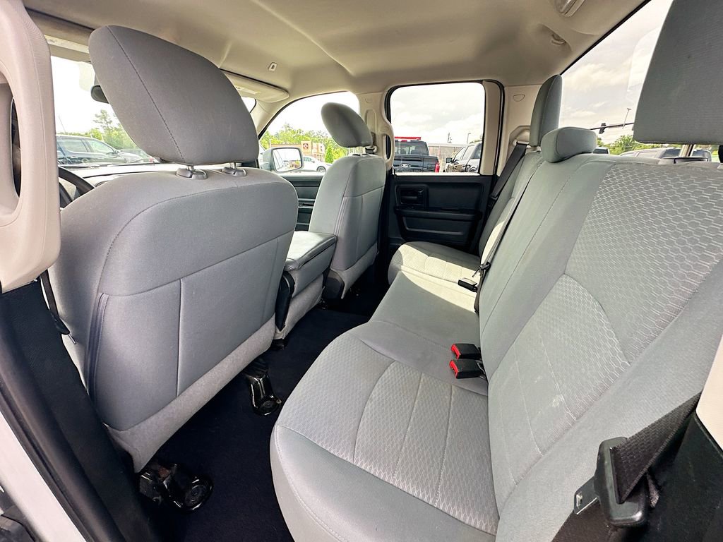 Used 2019 RAM 1500 Express w/ Express Value Package RWD image 4