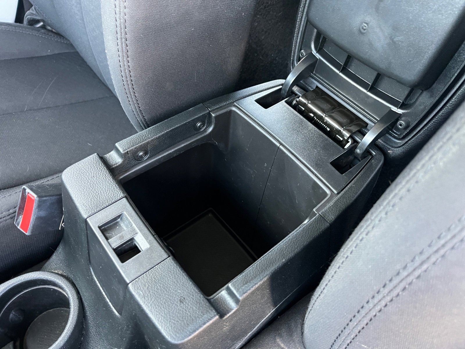 Certified 2018 Jeep Wrangler Sport image 15