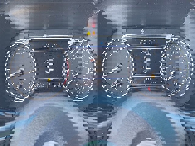 Used 2020 Nissan Sentra SV image 11