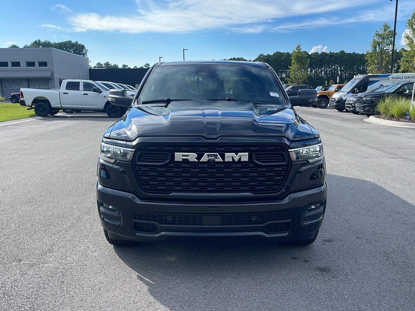 New 2027 RAM 1500 Big Horn AWD/4WD image 2