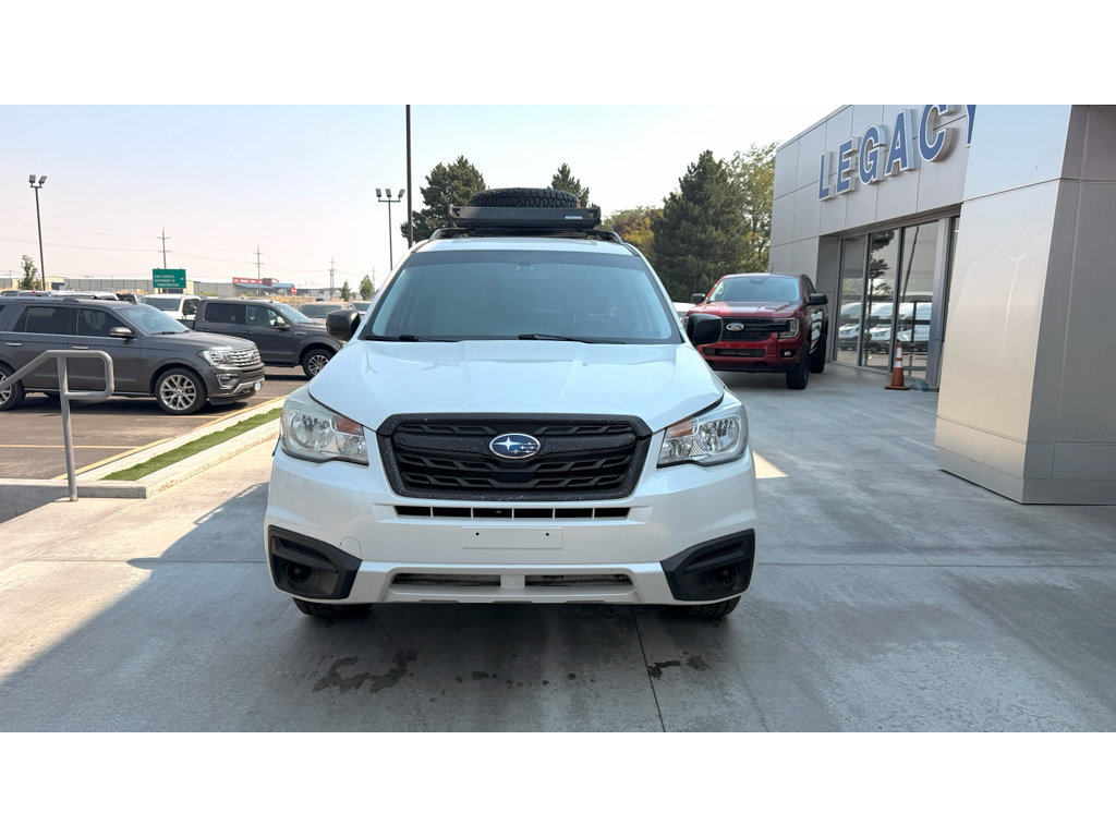 Used 2017 Subaru Forester 2.5i w/ Alloy Wheel Package AWD/4WD image 2