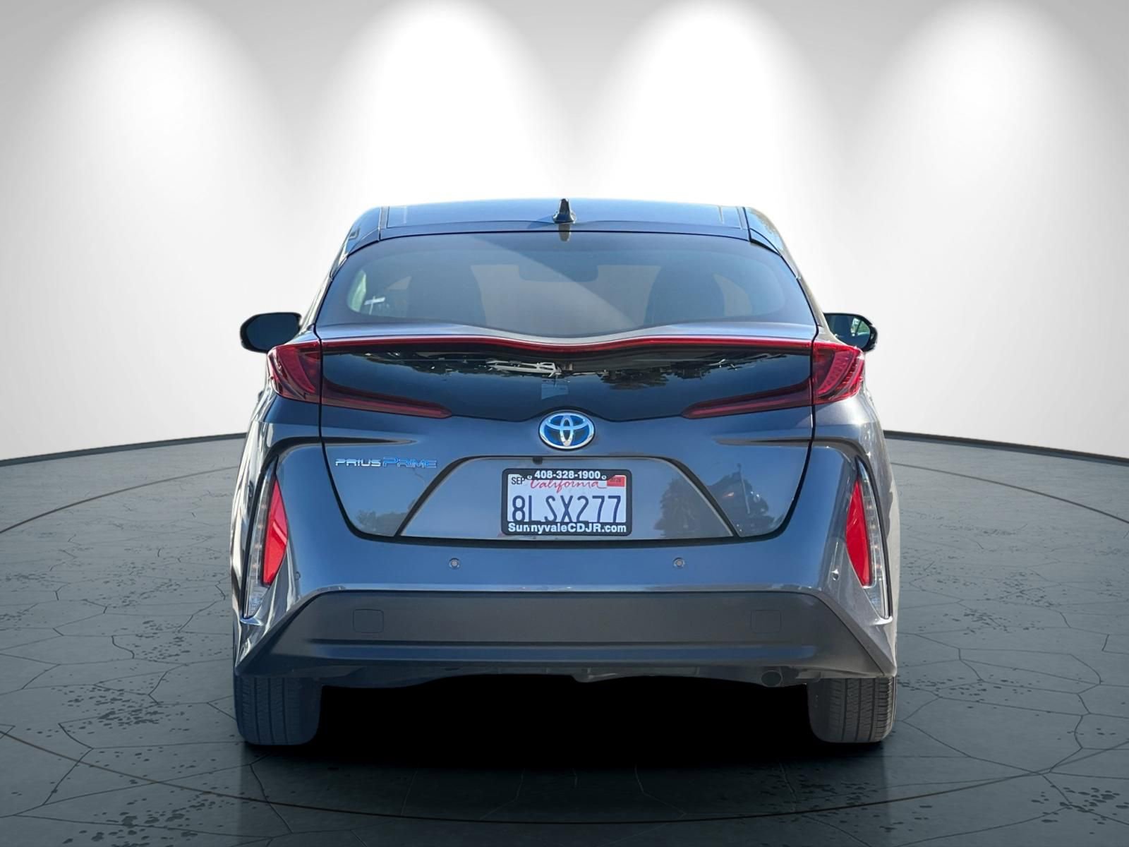 Used 2019 Toyota Prius Prime Advanced FWD image 5