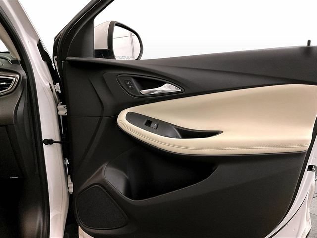 Used 2021 Buick Encore GX Preferred w/ Cold Weather Comfort Package FWD image 23